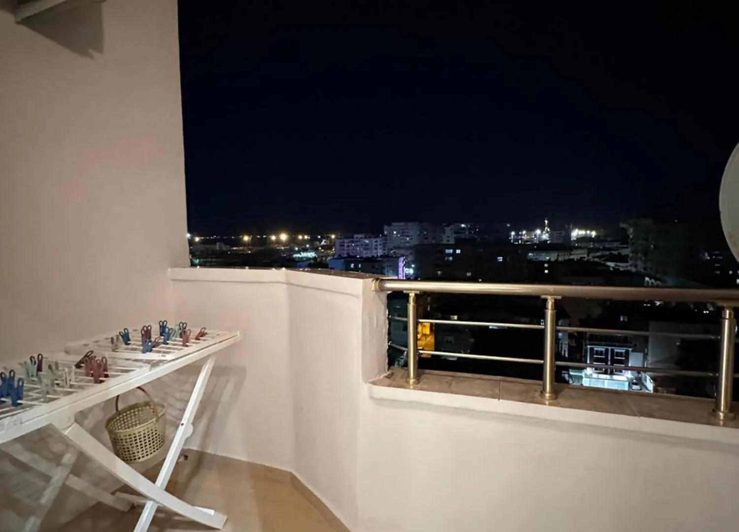 Classy Apartment Lea Durrës 0*,